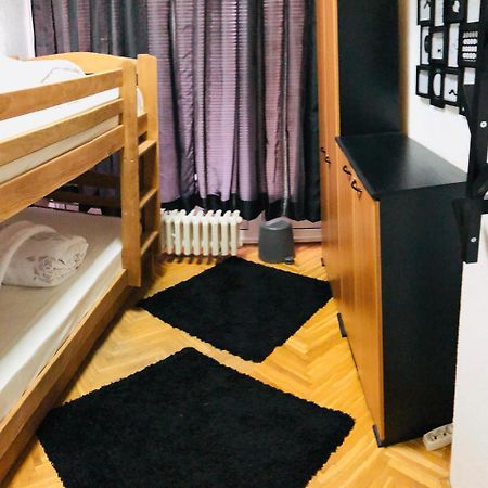 Auberge de jeunesse Twc à Belgrade Extérieur photo