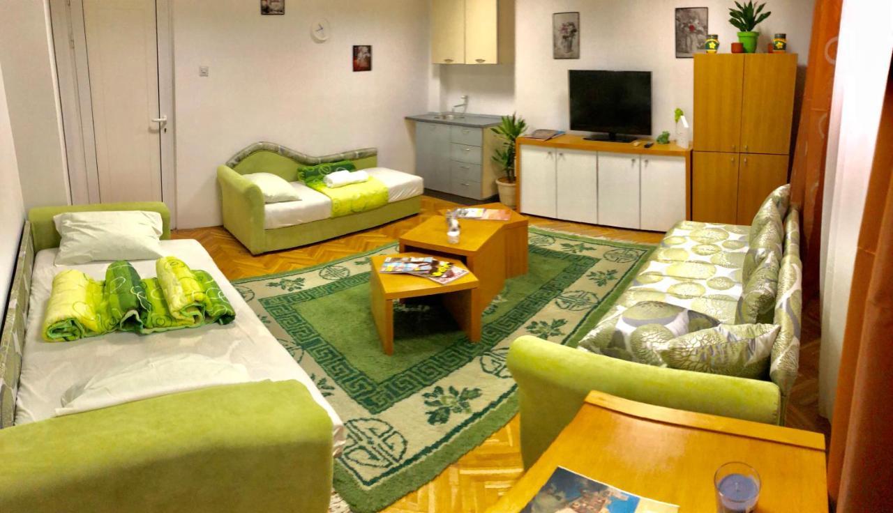 Auberge de jeunesse Twc à Belgrade Extérieur photo